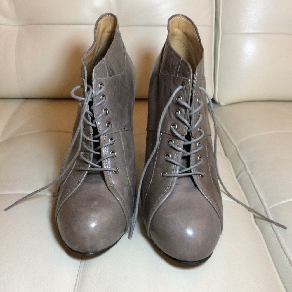 Grey Nine West booties